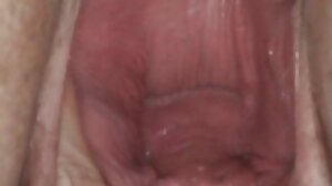 La MILF chaude Ryan Keely se masturbe vidéos porno fille en solo